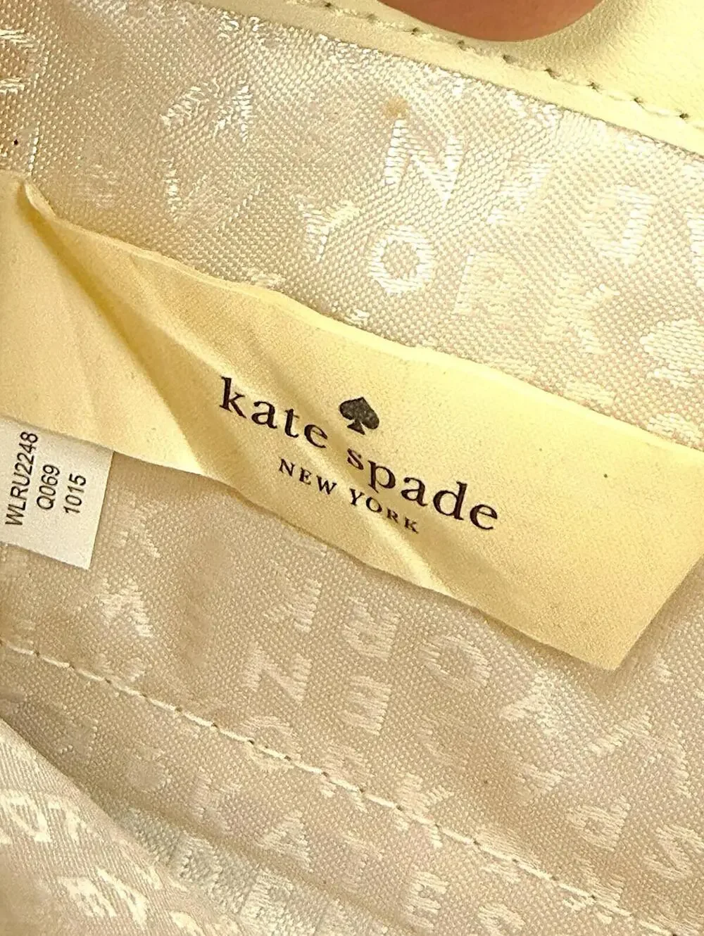 Kate Spade Grant Street Stacy Green Spring Bloom Bi-fold Zip Wallet